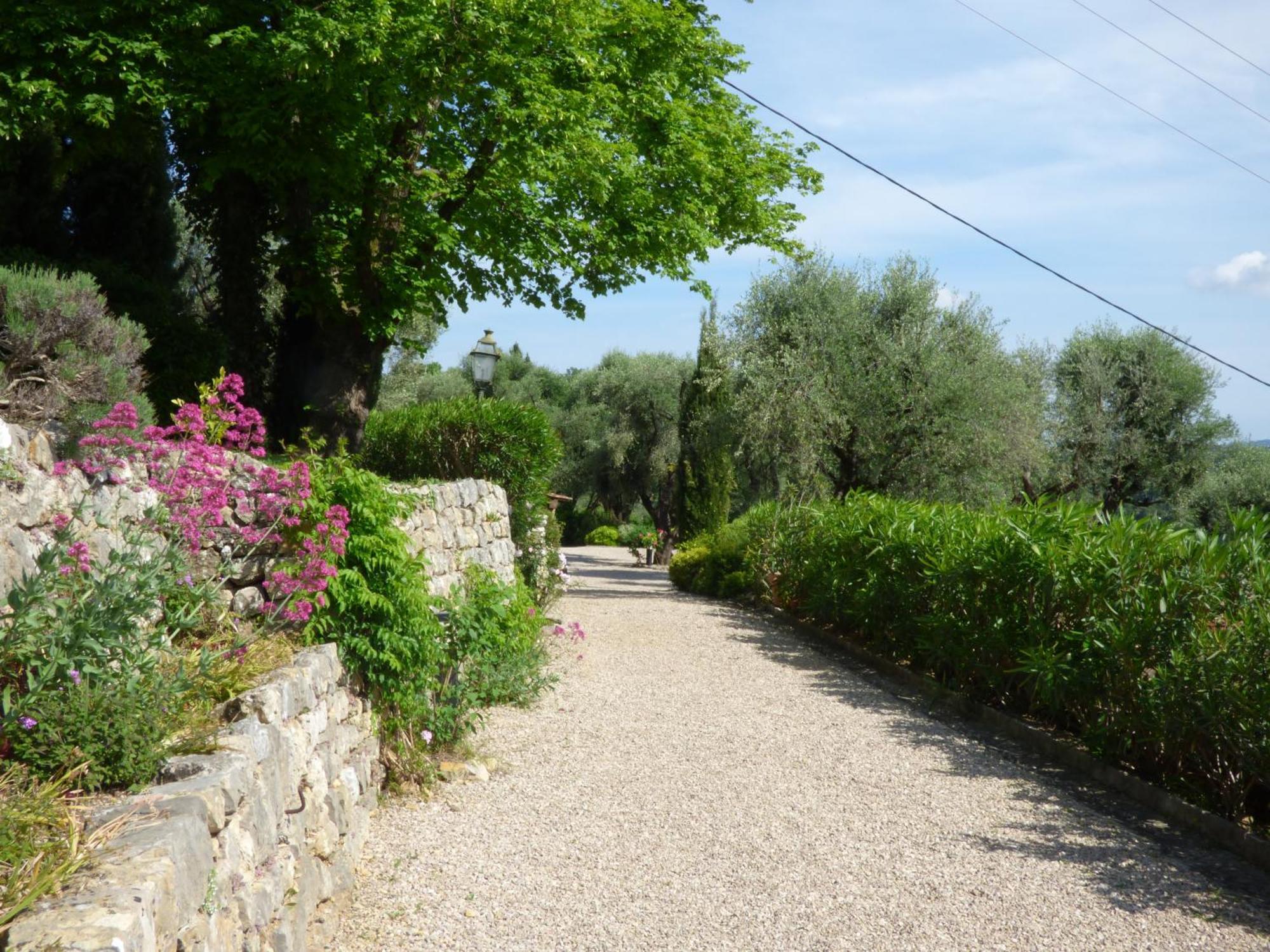 Apartment Cezanne With Heated Pool And Private Garden Chateauneuf-Grasse Exterior photo